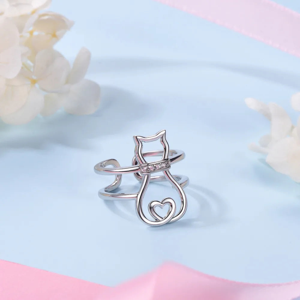 Charming Cat Heart Ring