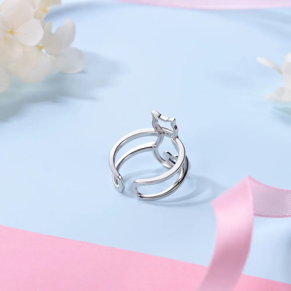 Charming Cat Heart Ring