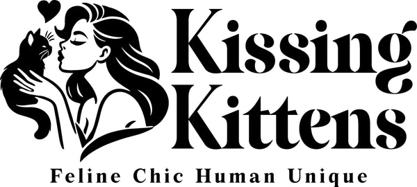 Kissing kittens